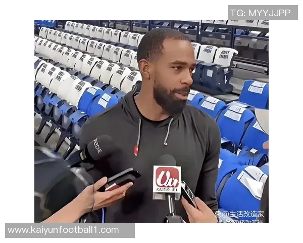 兰德尔首次与华子训练遭遇惨败赞其拥有科比般的竞争精神